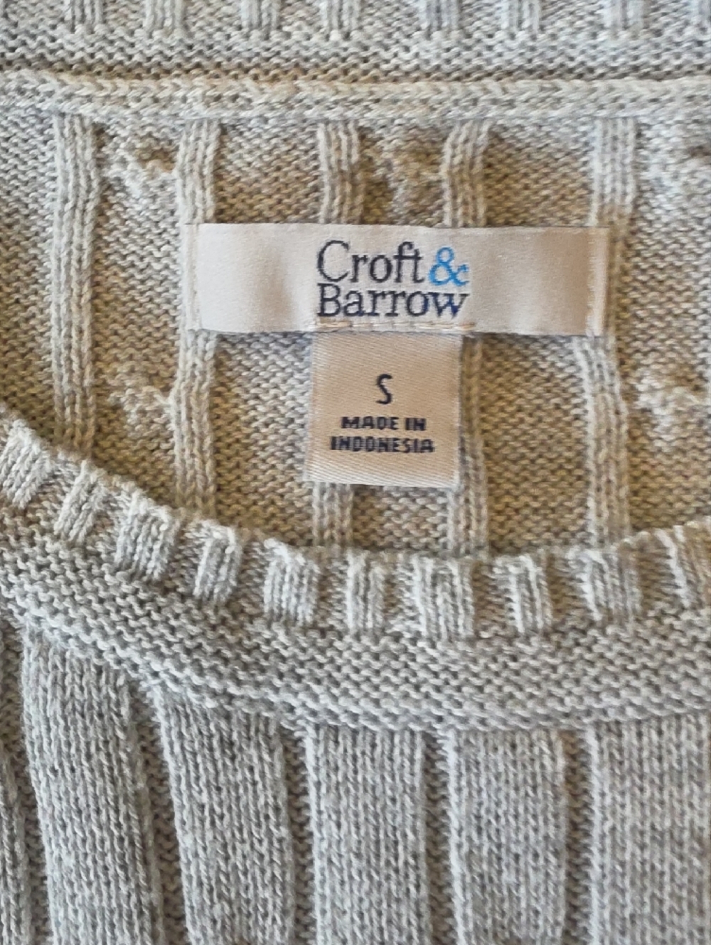 2 Grey Sweaters. Crewneck Sweater with Navy NEW YORK Lettering - Picture 3 of 4